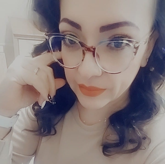 carlacastillo69